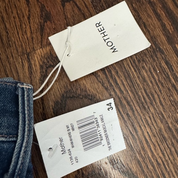 Mother - The Swooner Rascal Ankle Jeans - Picture 3 of 11
